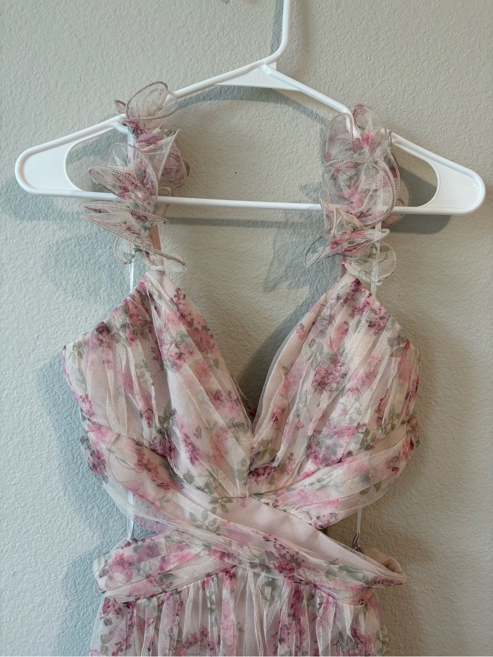 Lulu's Blush Pink Floral Twist-Cut Maxi Dress - Picture 4 of 6